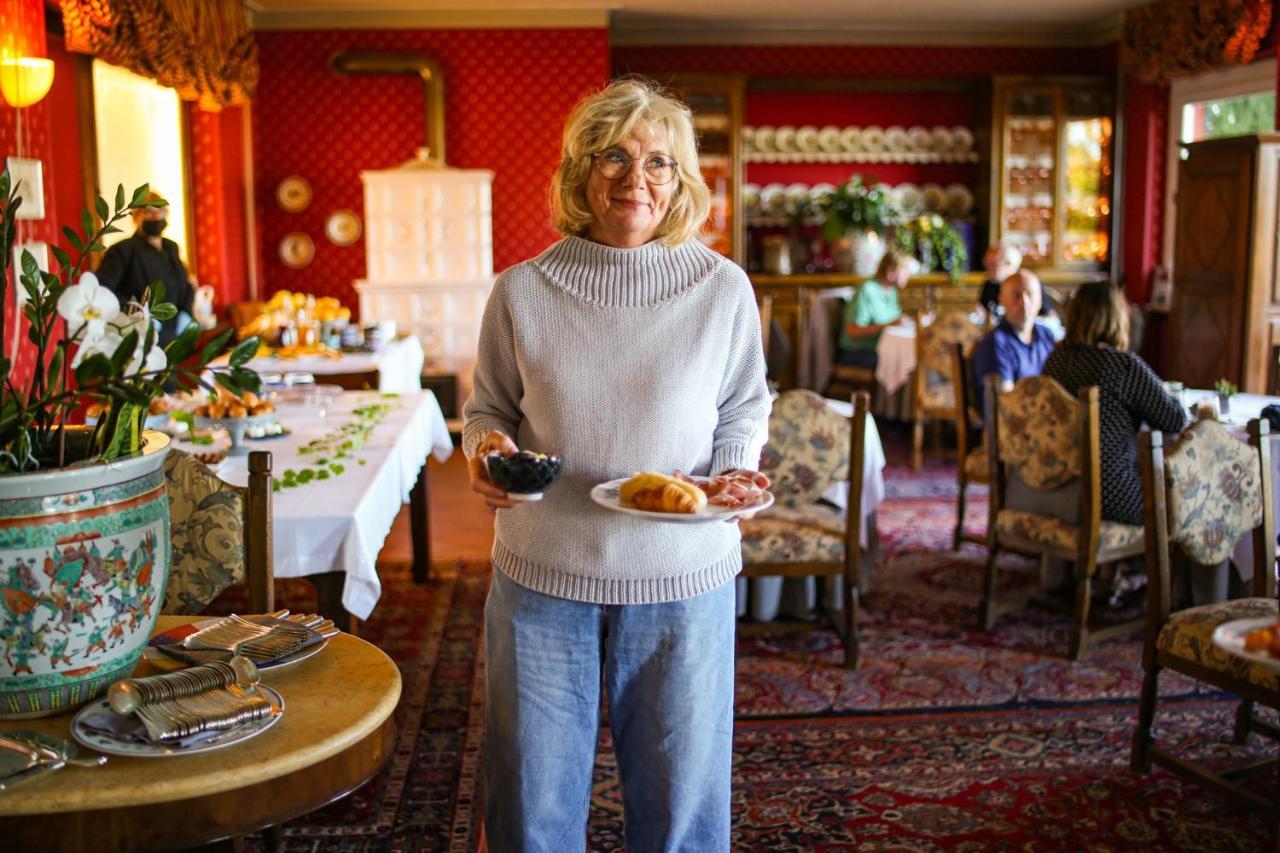 Felicin - Ristorante Albergo "Dimora Storica" Monforte dʼAlba Екстериор снимка