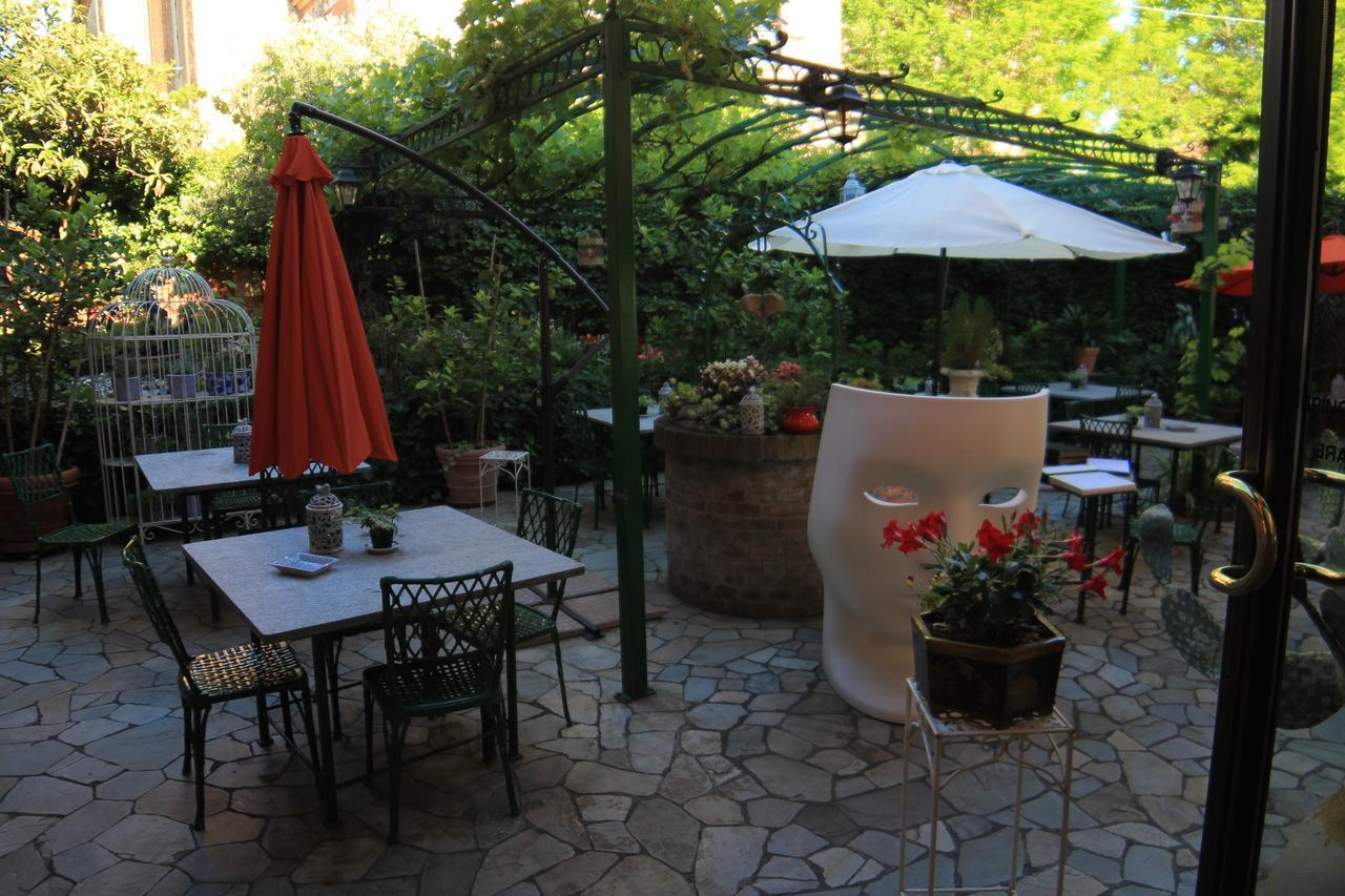 Felicin - Ristorante Albergo "Dimora Storica" Monforte dʼAlba Екстериор снимка