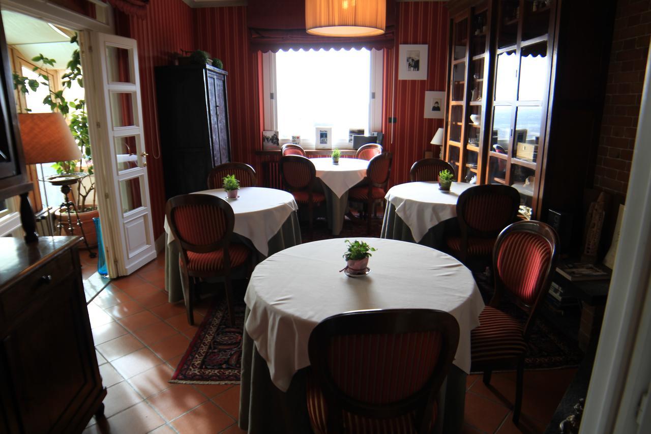 Felicin - Ristorante Albergo "Dimora Storica" Monforte dʼAlba Екстериор снимка