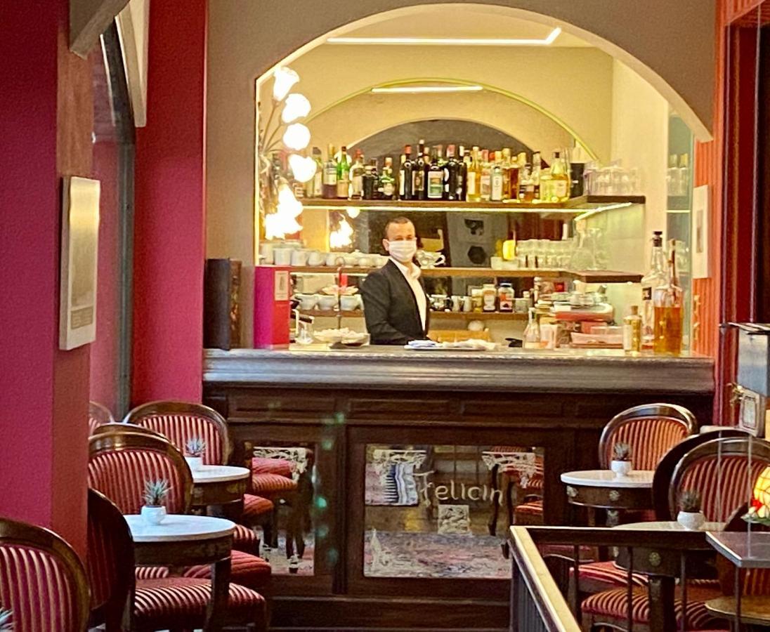 Felicin - Ristorante Albergo "Dimora Storica" Monforte dʼAlba Екстериор снимка